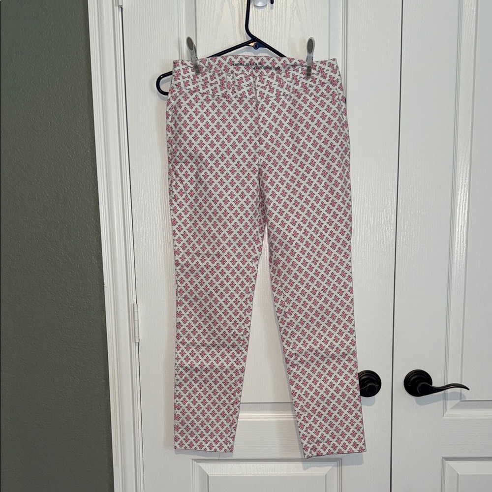 GAP Women's Pink Patterned Capris